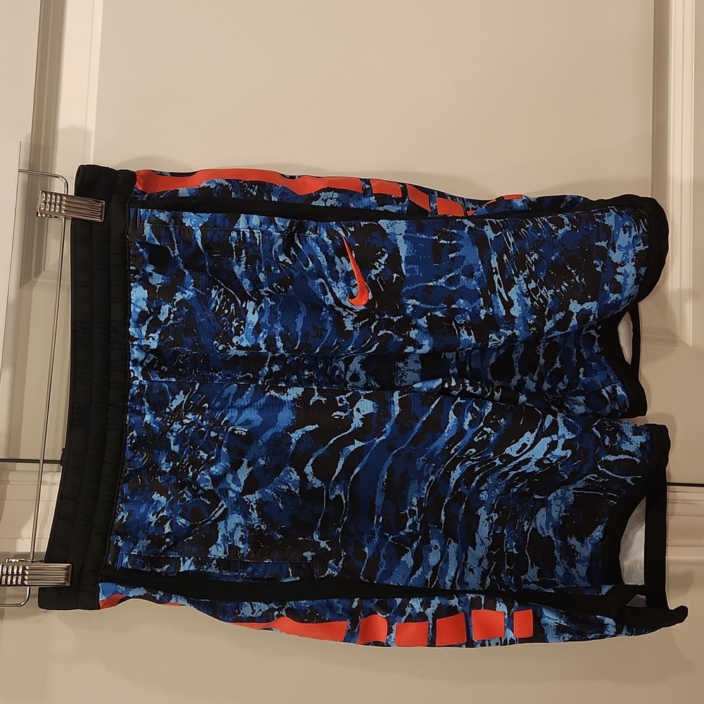 Nike Elite Dri-fit shorts boys size xl